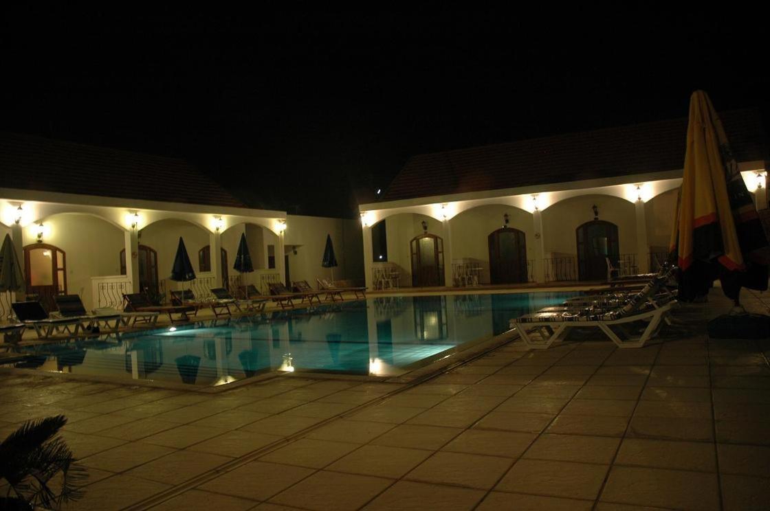 Altinkaya Holiday Resort Kyrenia  Luaran gambar
