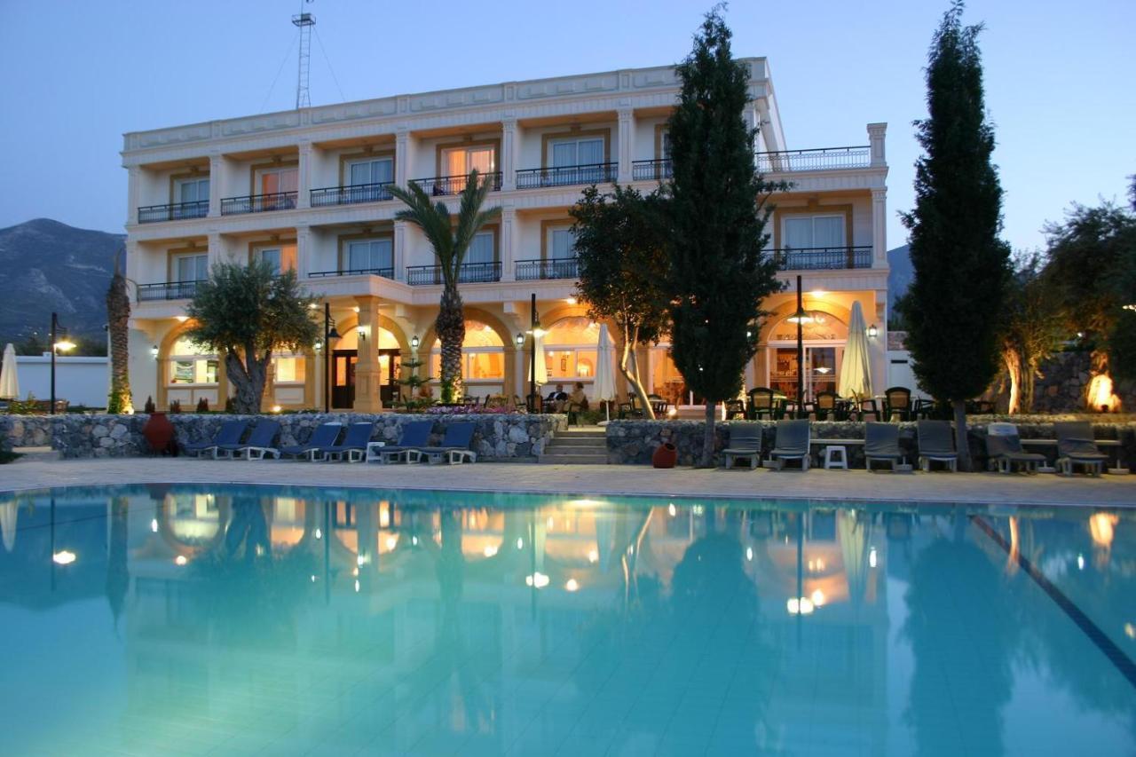 Altinkaya Holiday Resort Kyrenia  Luaran gambar