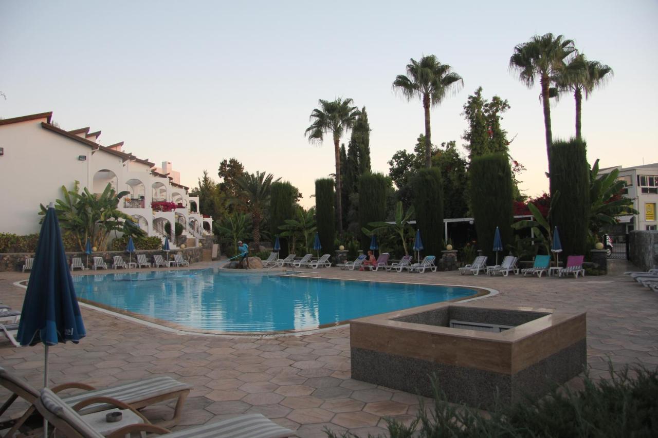 Altinkaya Holiday Resort Kyrenia  Luaran gambar